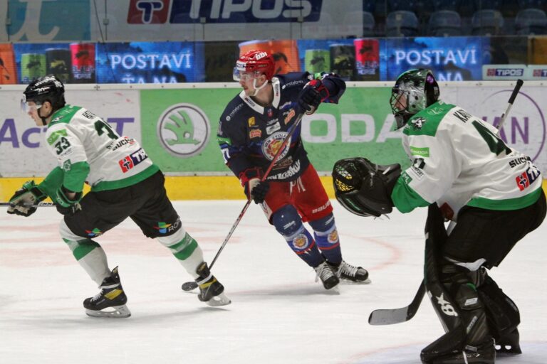 Štvrťfinále play-off Tipos Extraligy pokračuje. Prekvapujúci výsledok pod Urpínom, vyrovnaný súboj Zvolena a Nových Zámkov