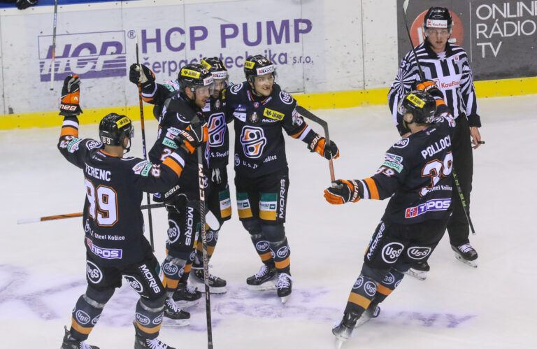 PLAY-OFF TIPOS EXTRALIGY: Košice sú späť! Na domácom ľade bez mihnutia oka znížili sériu